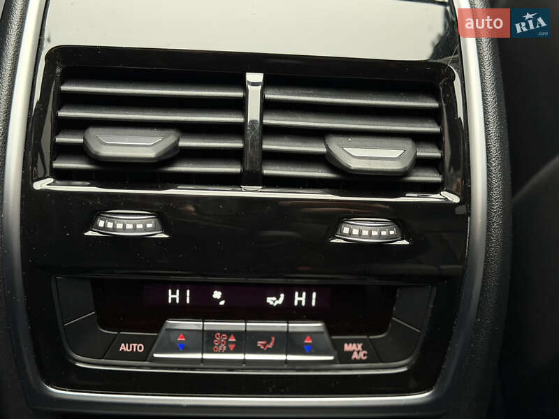 Внедорожник / Кроссовер BMW X7 2019 в Киеве