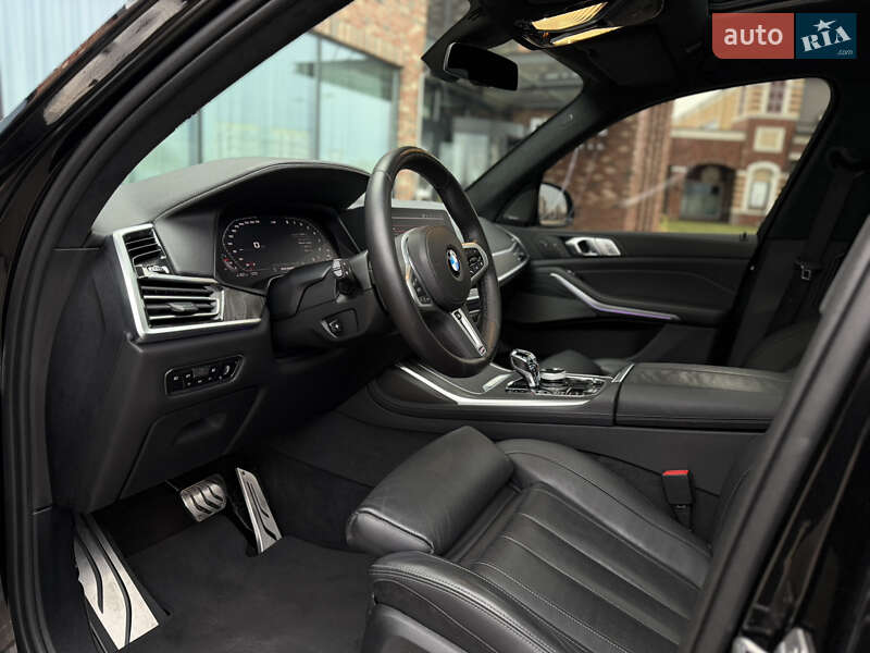 Внедорожник / Кроссовер BMW X7 2019 в Киеве