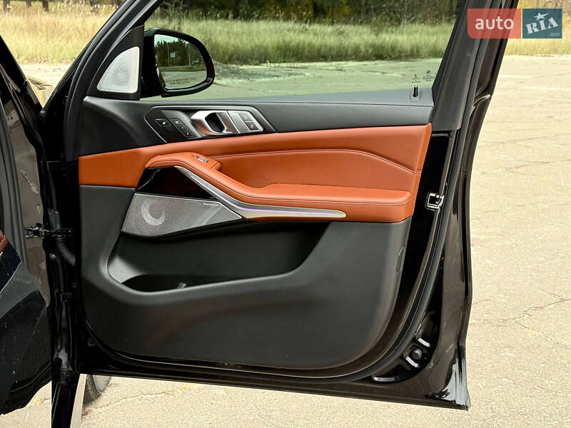 Внедорожник / Кроссовер BMW X7 2020 в Киеве