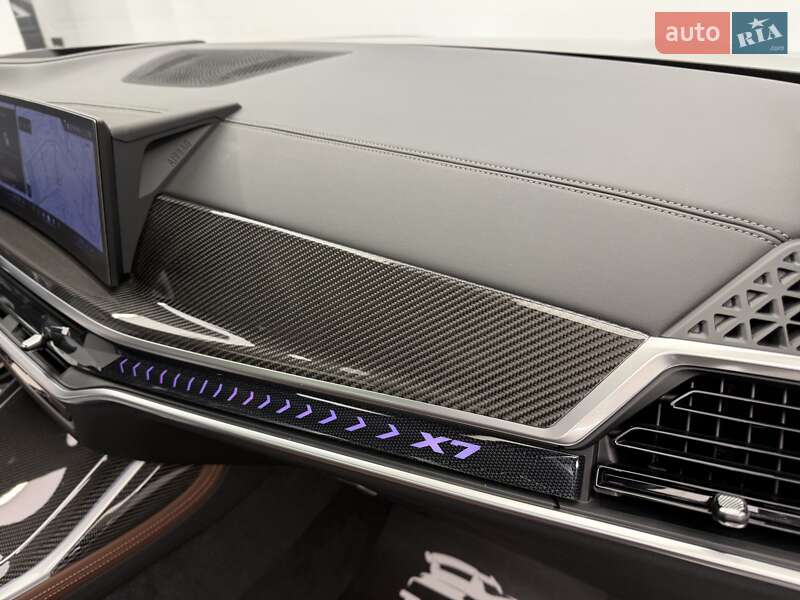 Внедорожник / Кроссовер BMW X7 2023 в Киеве