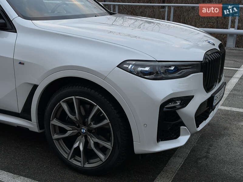 Внедорожник / Кроссовер BMW X7 2022 в Киеве фото 12 Внедорожник / Кроссовер BMW X7 2022 в Киеве
