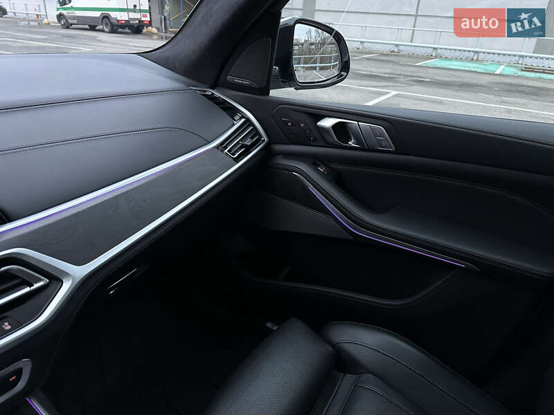 Внедорожник / Кроссовер BMW X7 2022 в Киеве фото 38 Внедорожник / Кроссовер BMW X7 2022 в Киеве