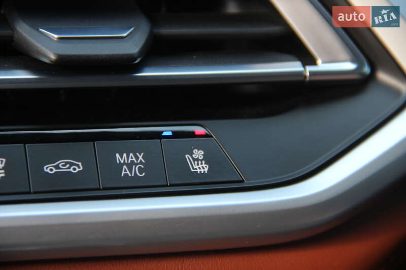 Позашляховик / Кросовер BMW X7 2022 в Черкасах фото 15 Позашляховик / Кросовер BMW X7 2022 в Черкасах