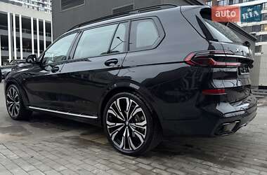 Внедорожник / Кроссовер BMW X7 2023 в Киеве