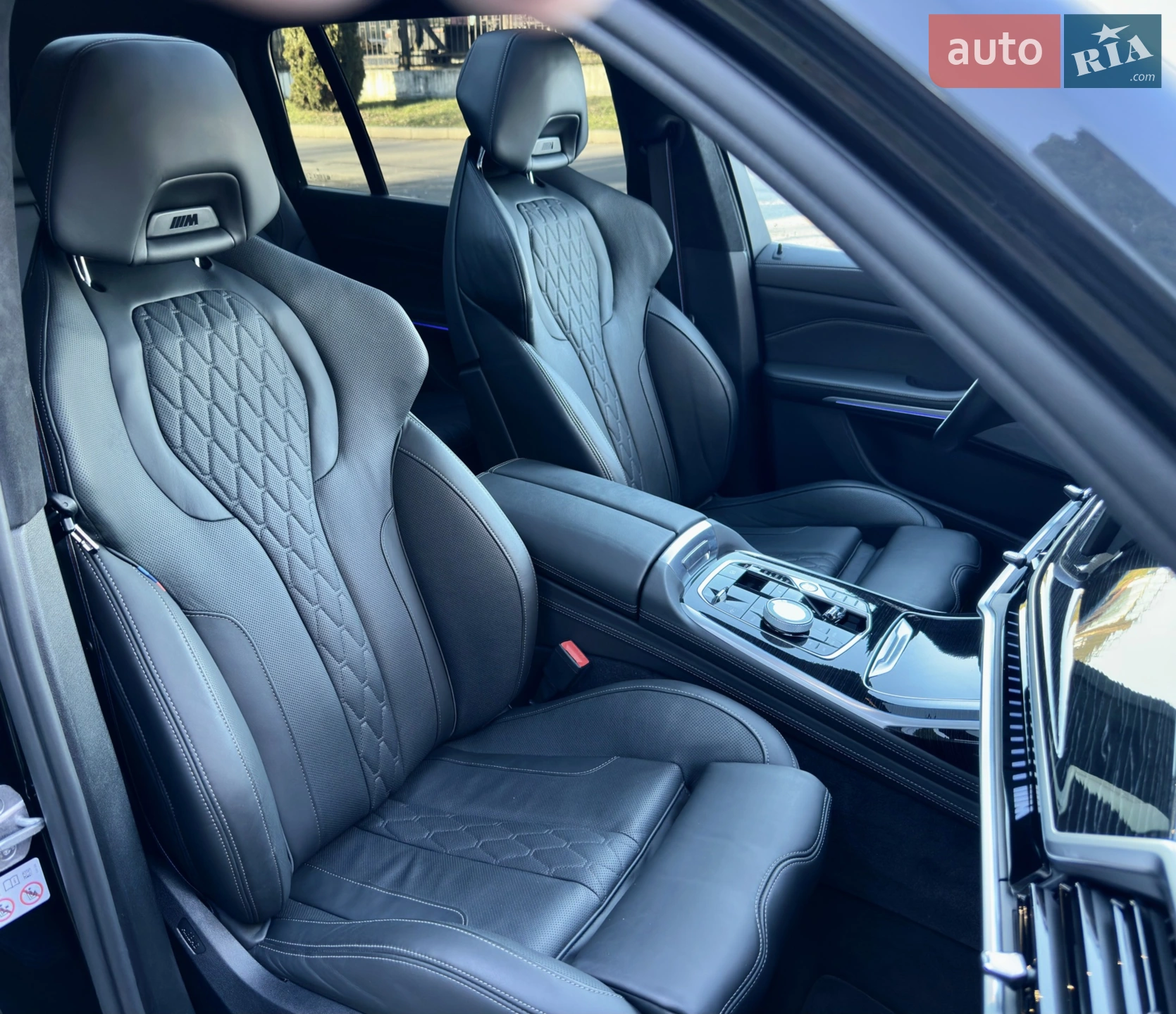 2023 BMW X7 - мініатюра 47