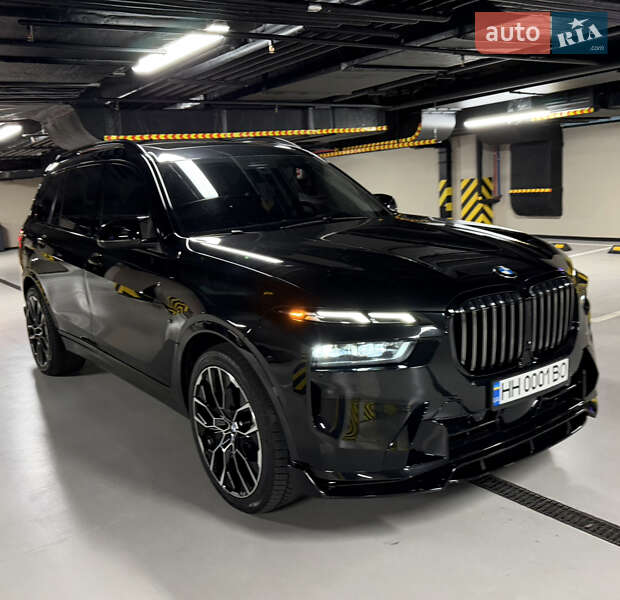 Внедорожник / Кроссовер BMW X7 2023 в Одессе