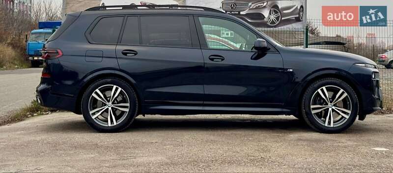 Внедорожник / Кроссовер BMW X7 2023 в Киеве