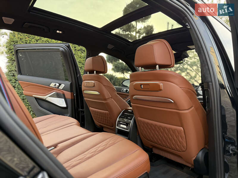 Позашляховик / Кросовер BMW X7 2023 в Львові