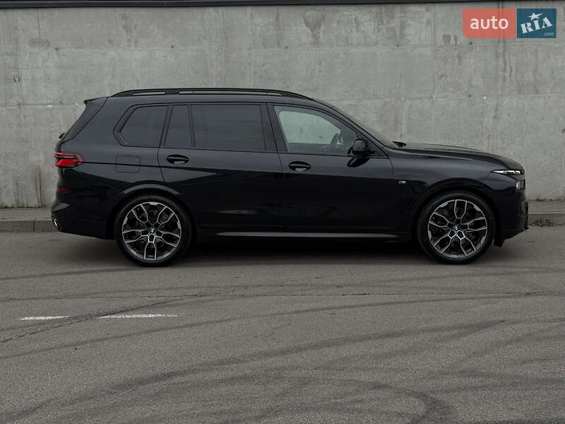 Позашляховик / Кросовер BMW X7 2025 в Києві