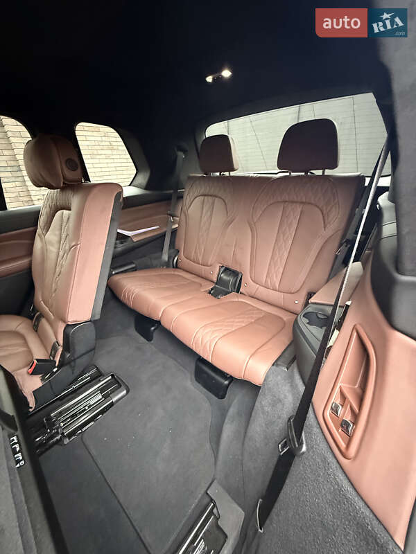 Внедорожник / Кроссовер BMW X7 2020 в Киеве фото 22 Внедорожник / Кроссовер BMW X7 2020 в Киеве