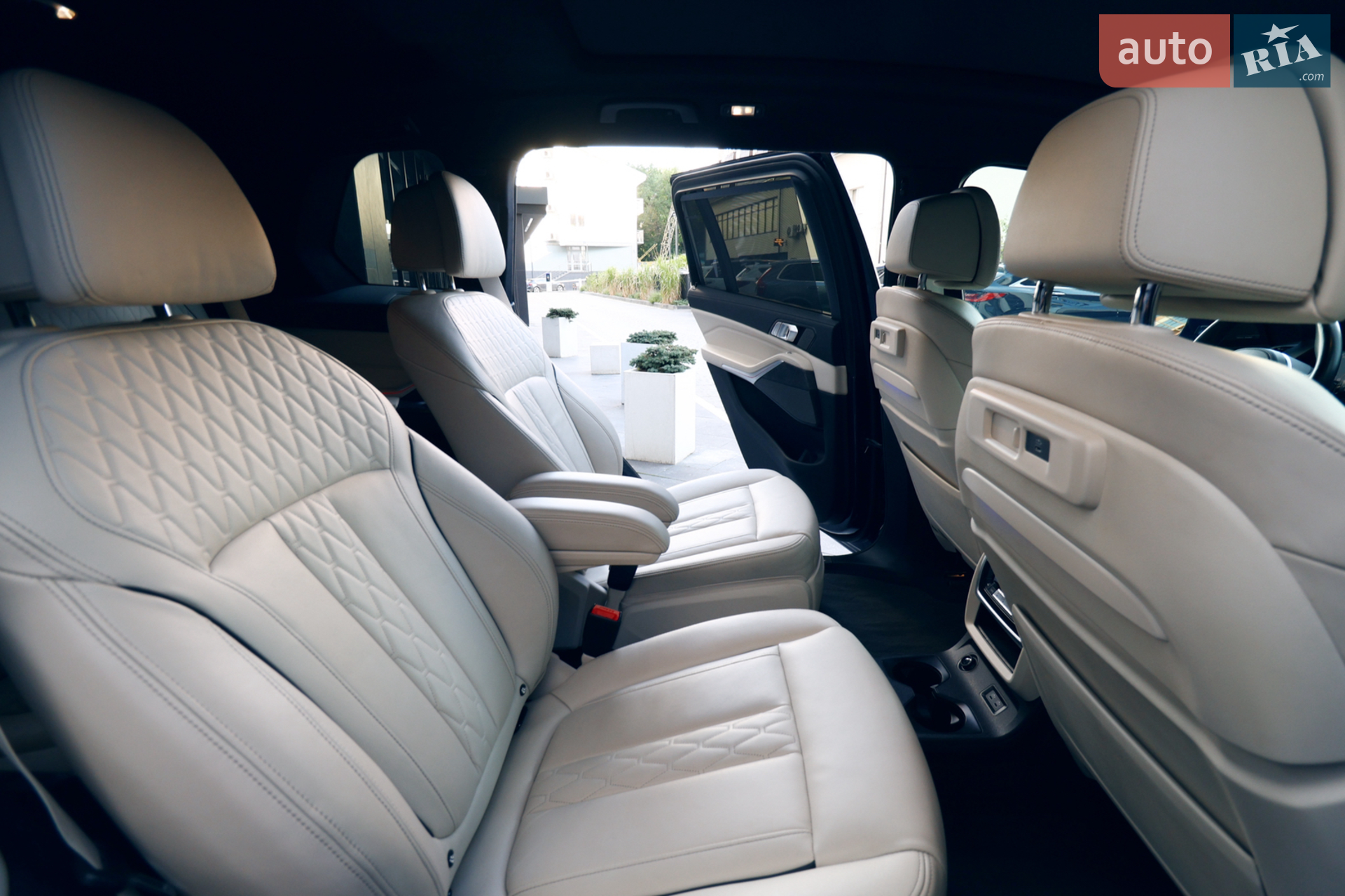 2020 BMW X7 - мініатюра 25