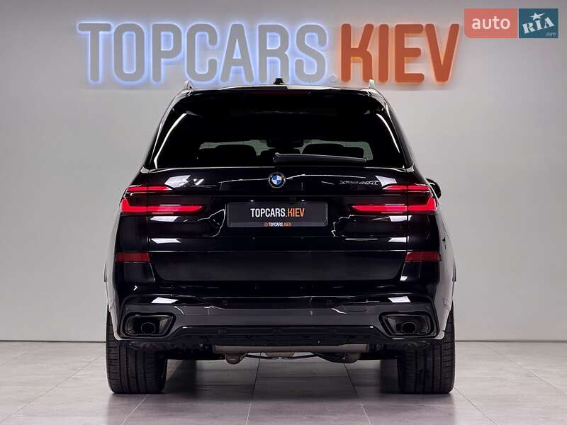 Внедорожник / Кроссовер BMW X7 2025 в Киеве