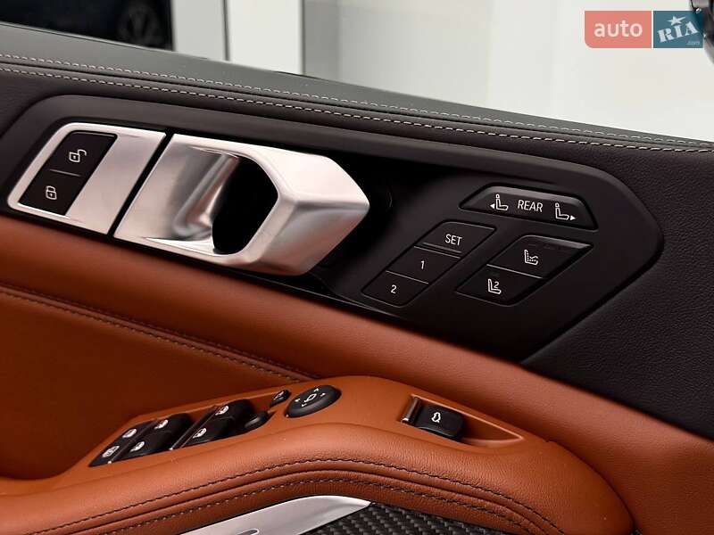 Внедорожник / Кроссовер BMW X7 2025 в Киеве