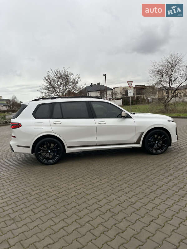 Внедорожник / Кроссовер BMW X7 2020 в Одессе