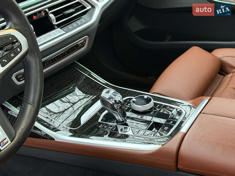 Внедорожник / Кроссовер BMW X7 2020 в Умани