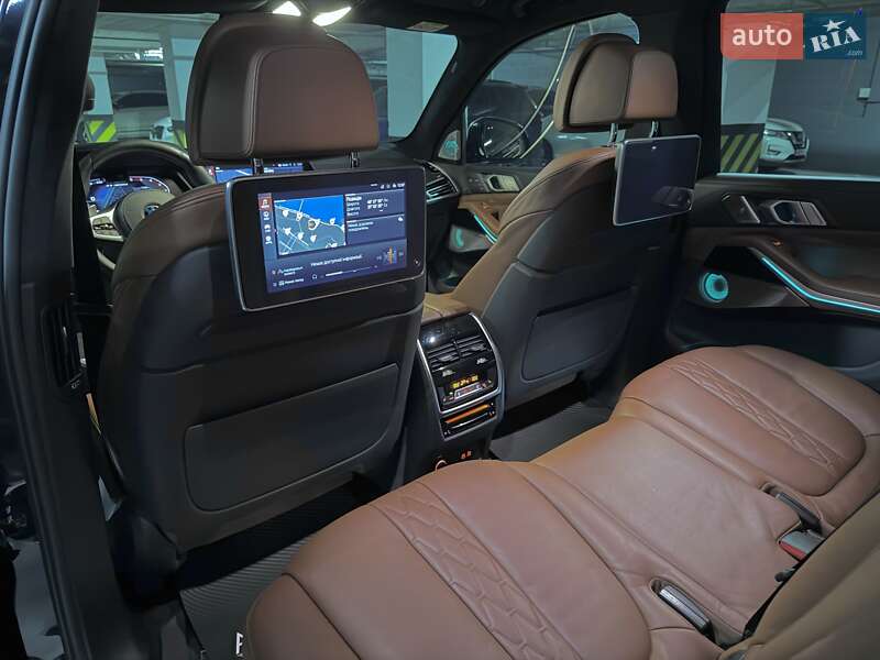 Позашляховик / Кросовер BMW X7 2019 в Дніпрі