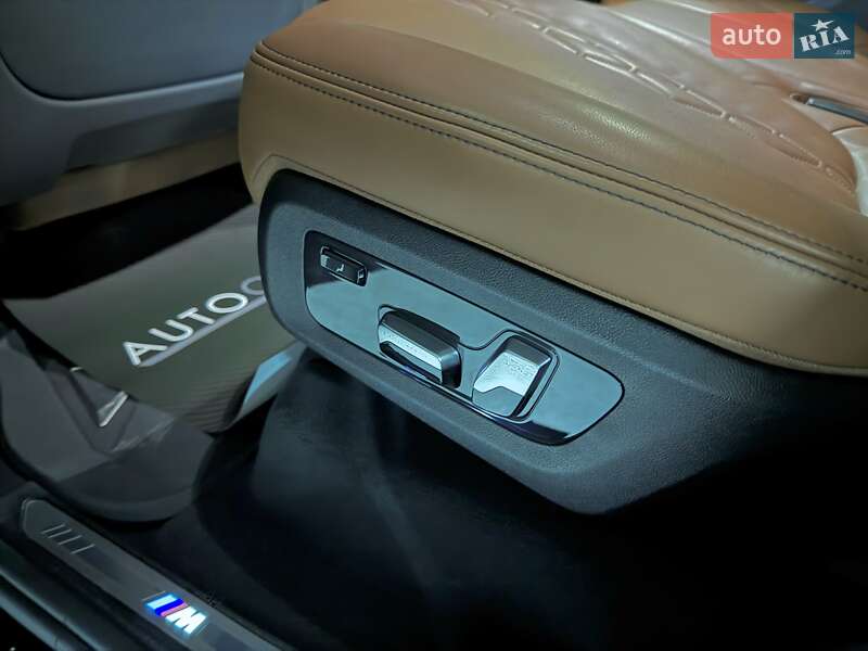 Позашляховик / Кросовер BMW X7 2019 в Дніпрі