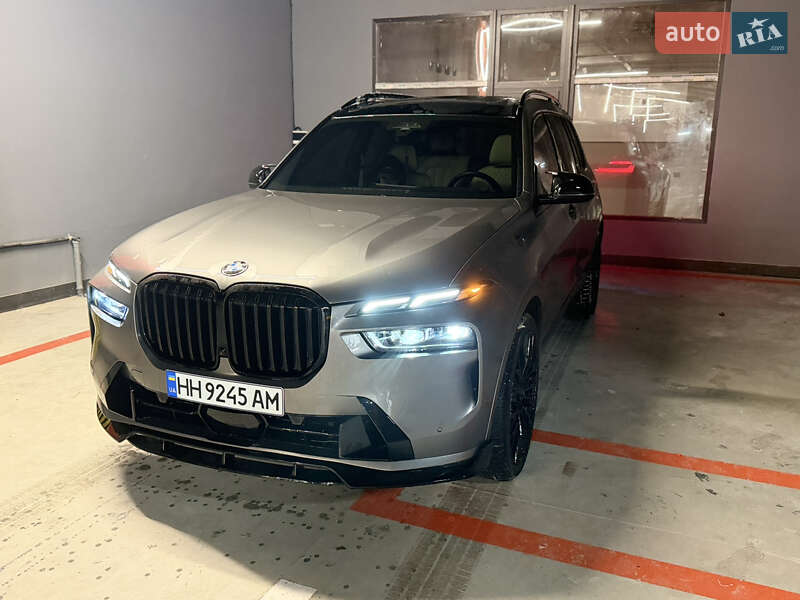 Внедорожник / Кроссовер BMW X7 2023 в Одессе