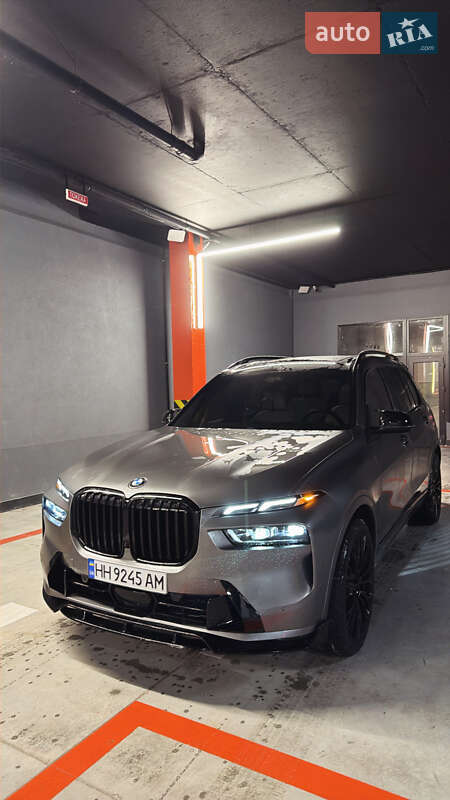 Внедорожник / Кроссовер BMW X7 2023 в Одессе