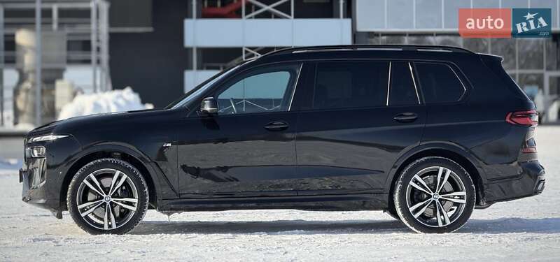 Внедорожник / Кроссовер BMW X7 2024 в Киеве
