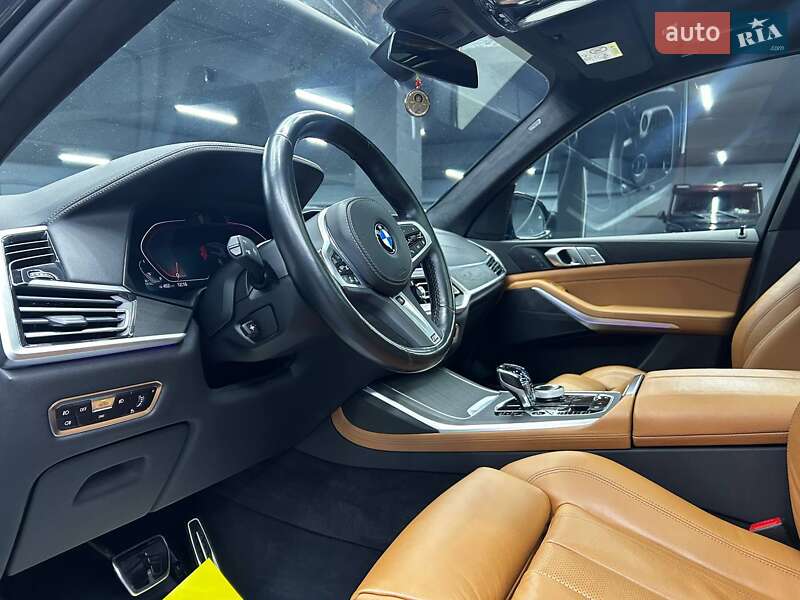 Внедорожник / Кроссовер BMW X7 2022 в Черновцах