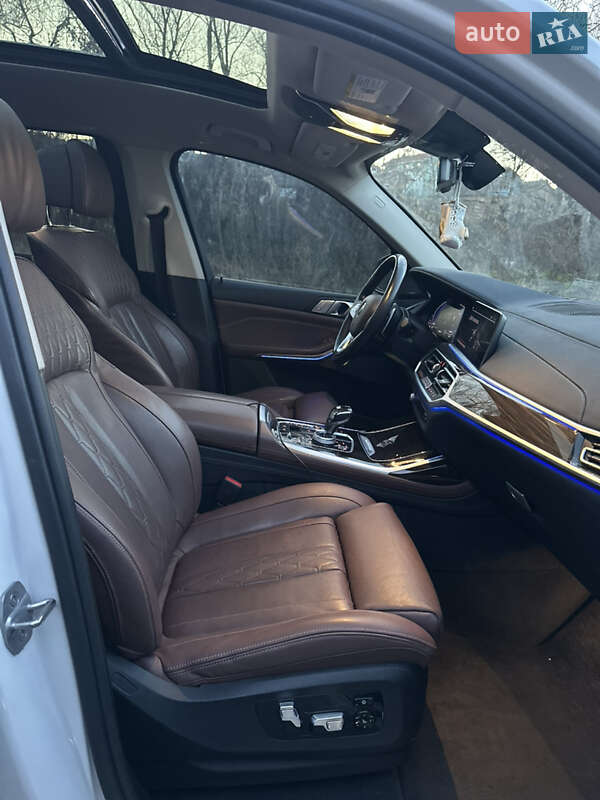 Внедорожник / Кроссовер BMW X7 2019 в Виннице