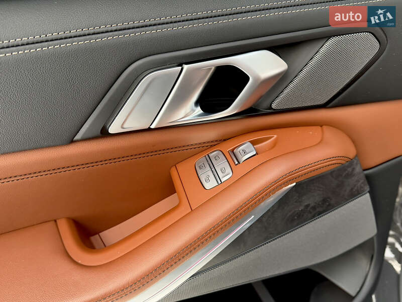 Внедорожник / Кроссовер BMW X7 2024 в Житомире