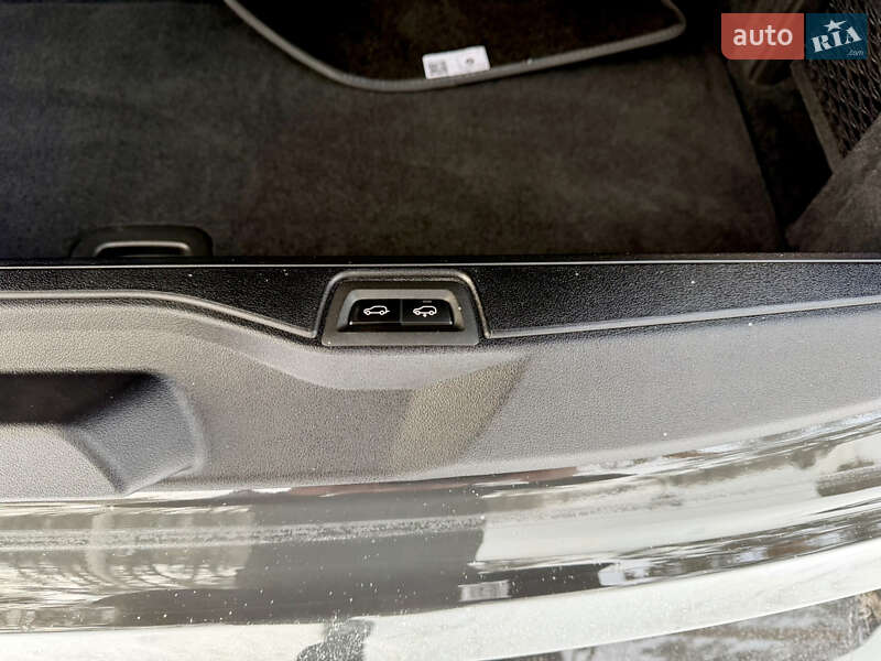 Внедорожник / Кроссовер BMW X7 2024 в Житомире