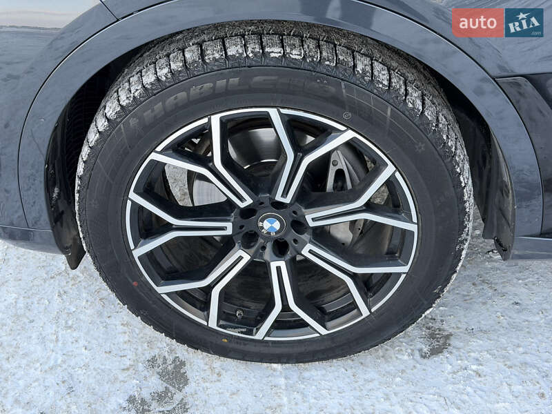Внедорожник / Кроссовер BMW X7 2020 в Черкассах