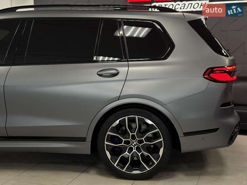 Внедорожник / Кроссовер BMW X7 2024 в Тернополе