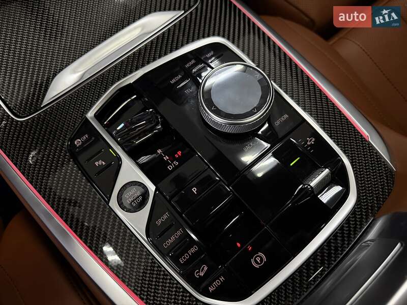 Внедорожник / Кроссовер BMW X7 2024 в Тернополе