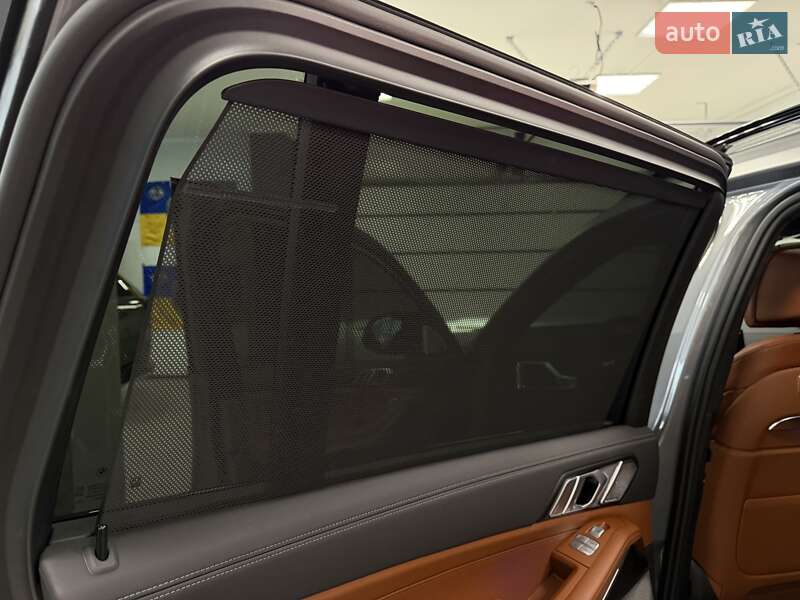 Внедорожник / Кроссовер BMW X7 2024 в Тернополе