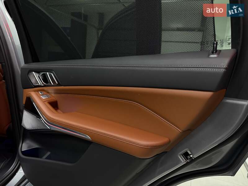 Внедорожник / Кроссовер BMW X7 2024 в Тернополе