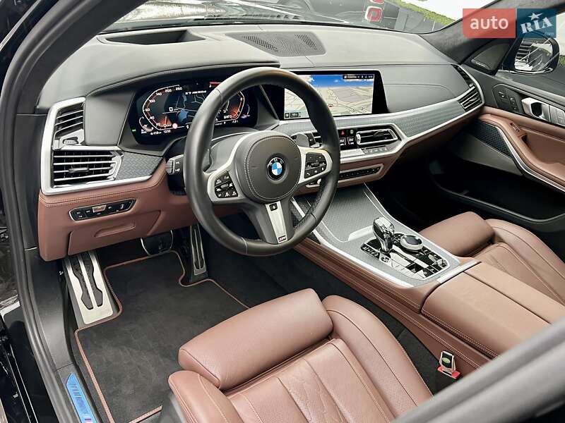 Внедорожник / Кроссовер BMW X7 2022 в Киеве