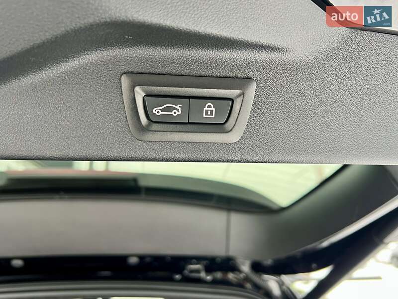 Внедорожник / Кроссовер BMW X7 2022 в Киеве