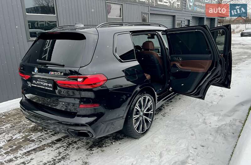 Внедорожник / Кроссовер BMW X7 2022 в Киеве
