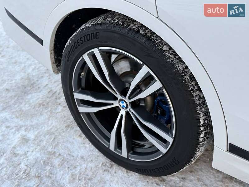 Внедорожник / Кроссовер BMW X7 2022 в Хмельницком