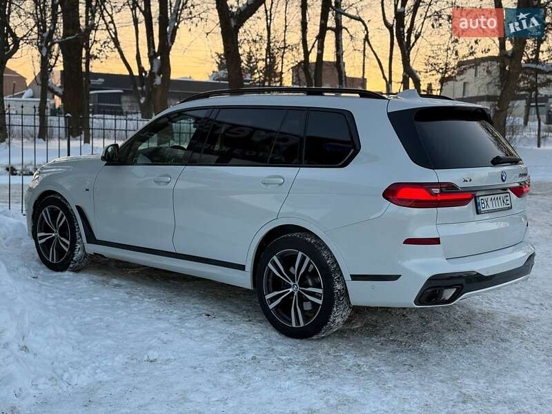 Внедорожник / Кроссовер BMW X7 2022 в Хмельницком