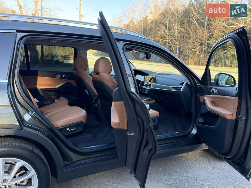 Внедорожник / Кроссовер BMW X7 2022 в Трускавце