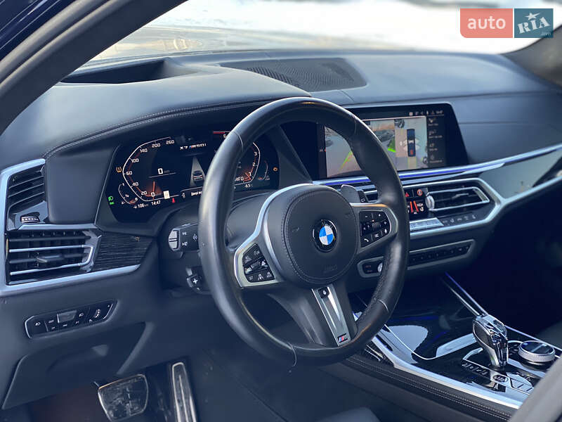 Внедорожник / Кроссовер BMW X7 2020 в Киеве