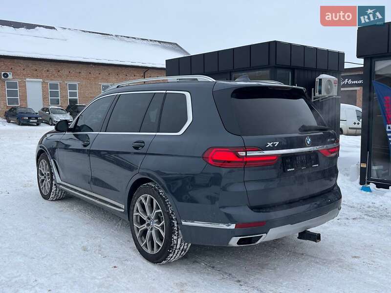 Внедорожник / Кроссовер BMW X7 2020 в Луцке