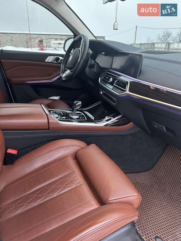 Внедорожник / Кроссовер BMW X7 2019 в Киеве фото 19 Внедорожник / Кроссовер BMW X7 2019 в Киеве