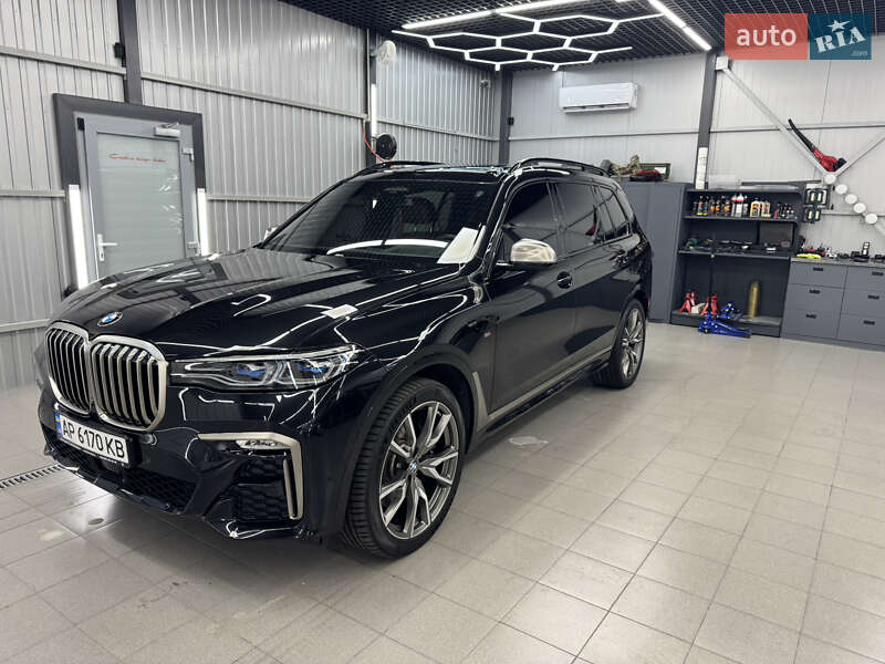 Внедорожник / Кроссовер BMW X7 2022 в Запорожье
