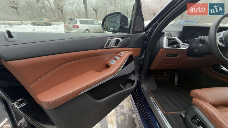 Внедорожник / Кроссовер BMW X7 2025 в Луцке