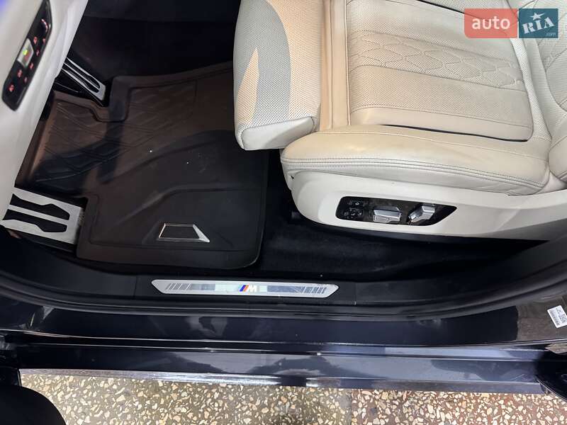 Внедорожник / Кроссовер BMW X7 2019 в Тернополе