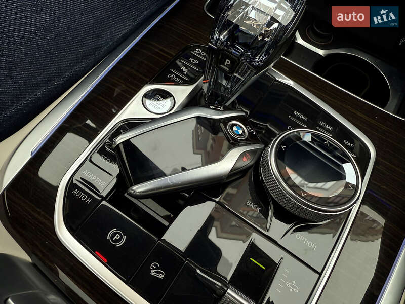 Внедорожник / Кроссовер BMW X7 2019 в Тернополе