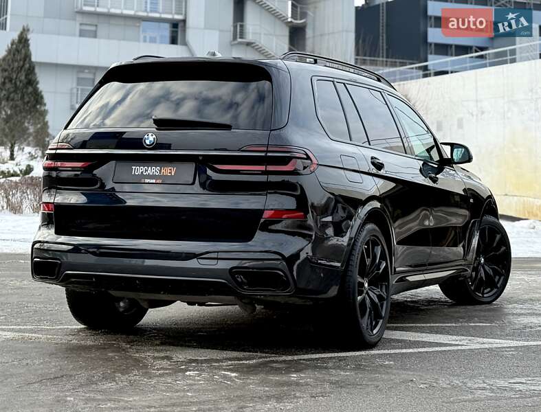 Внедорожник / Кроссовер BMW X7 2023 в Киеве