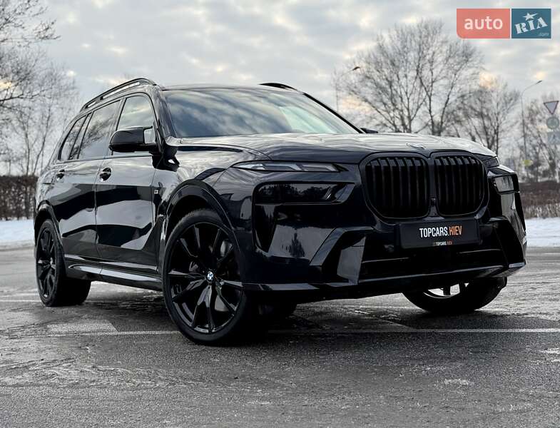 Внедорожник / Кроссовер BMW X7 2023 в Киеве