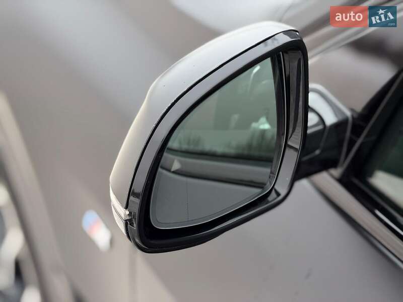 Внедорожник / Кроссовер BMW X7 2023 в Киеве