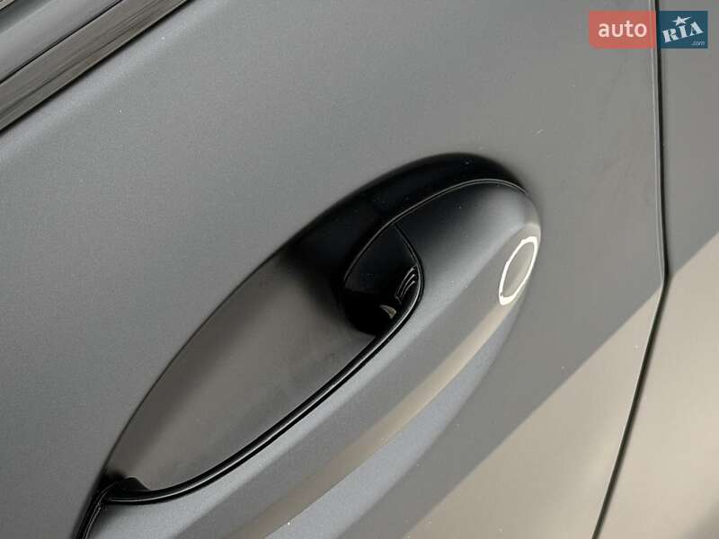 Внедорожник / Кроссовер BMW X7 2023 в Киеве